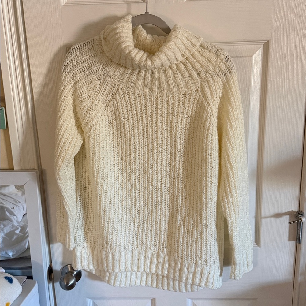 Pol Cream Slouchy Turtleneck Sweater Oversized High/Low Hem Large